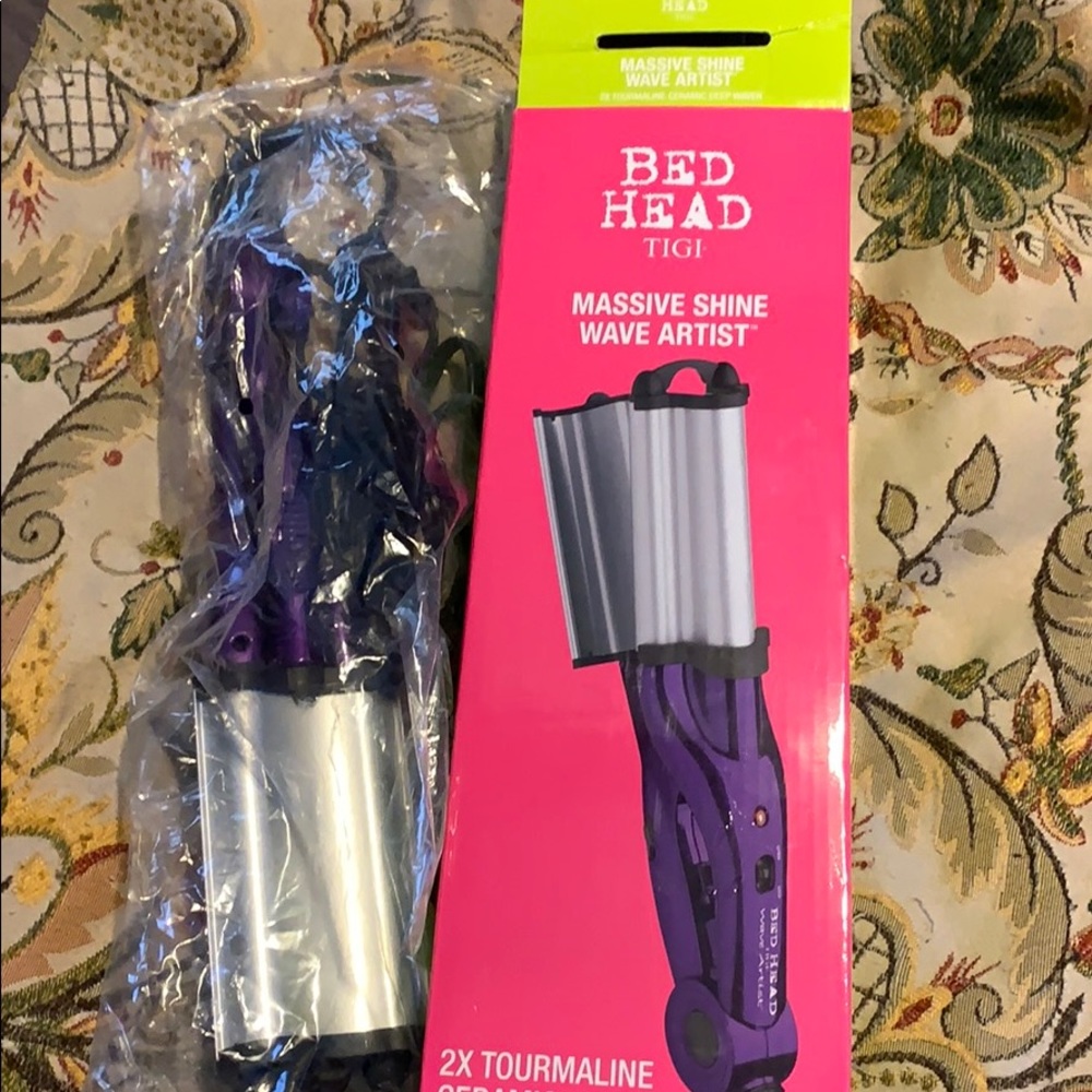 Bed head waver. Used 2x.